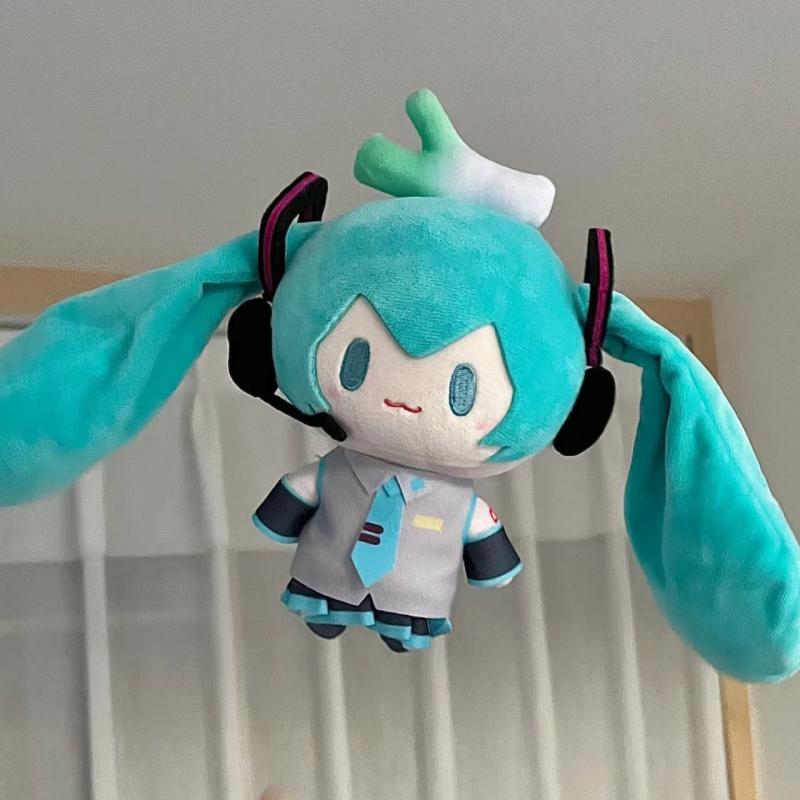 Model Kit Hatsune Miku - Плюшевая игрушка-фигурка Хацунэ Мику 15 см