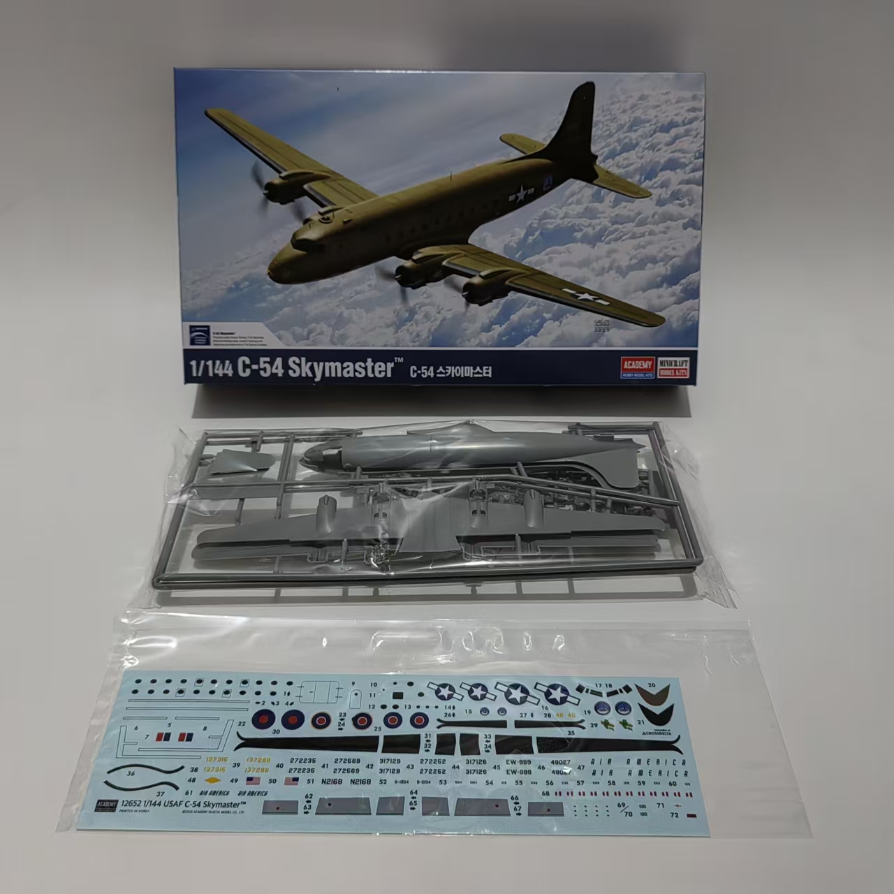 AC12652 ACADEMY 1/144 USAAF C- – обзор и цена Model Kit Academy