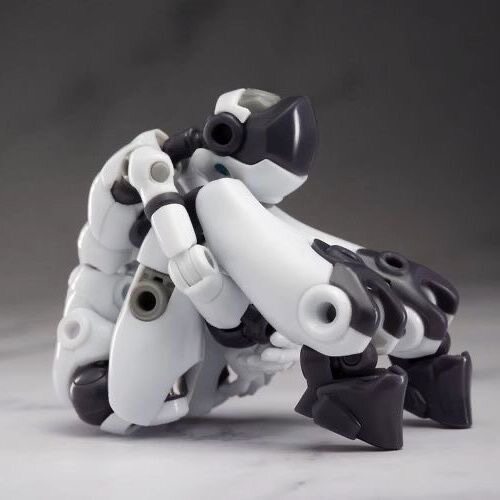 Сборная многосуставная фигурка – обзор и цена Model Kit Robot